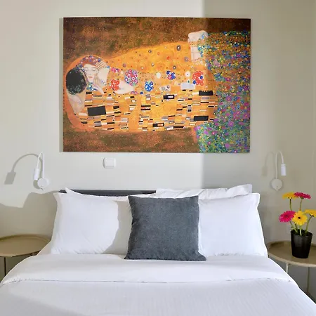 Stork - Garden & Sea View *