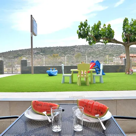 Stork - Garden & Sea View *