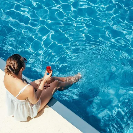 Id Holiday Living アパート *