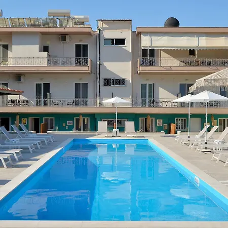 アパート Id Holiday Living