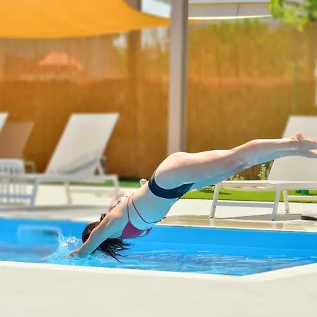 Stork - Garden & Sea View Apartment *