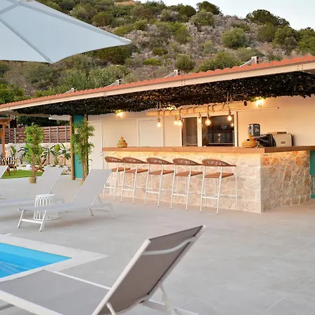 Stork - Garden & Sea View Διαμέρισμα *