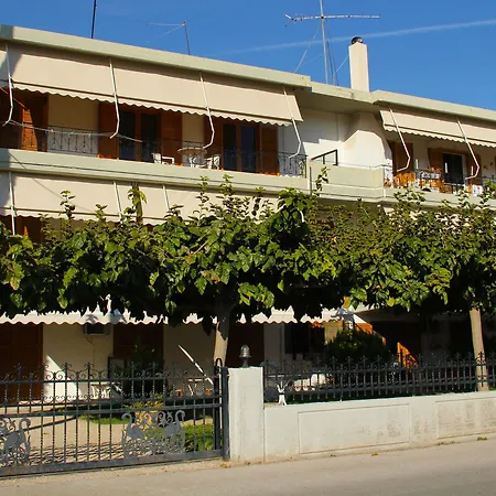 Stork - Garden & Sea View * Βιβάρι