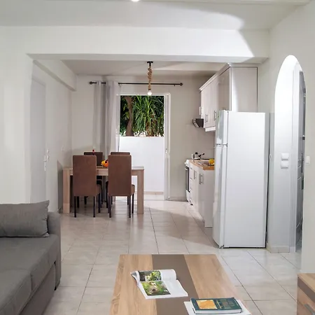 Stork - Garden & Sea View *