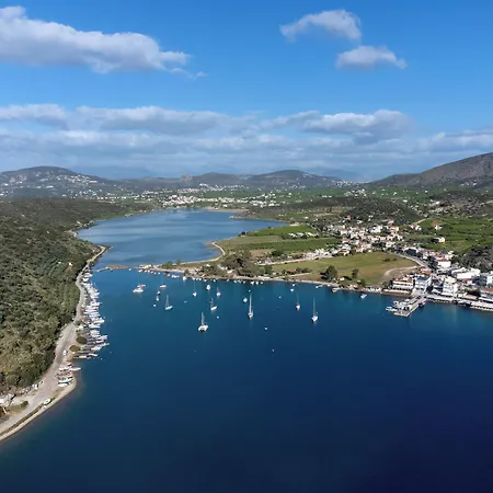 Stork - Garden & Sea View