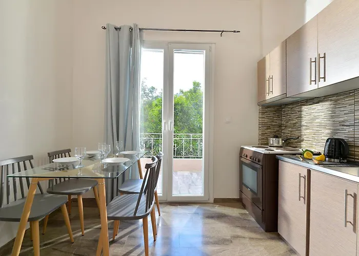 アパート Id Holiday Living