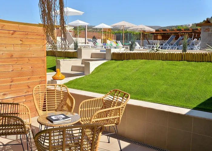 アパート Id Holiday Living