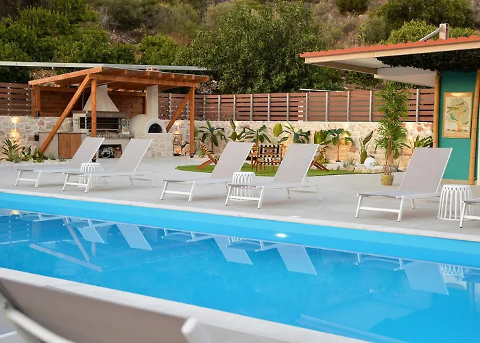 Id Holiday Living * Vivári